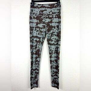 Beyond Yoga Women's Essential Long High Waisted Tie Dye Print Leggings Pants L